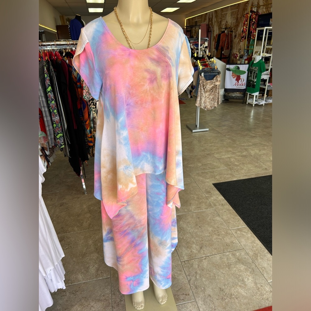 Two piece tye dye outfit set